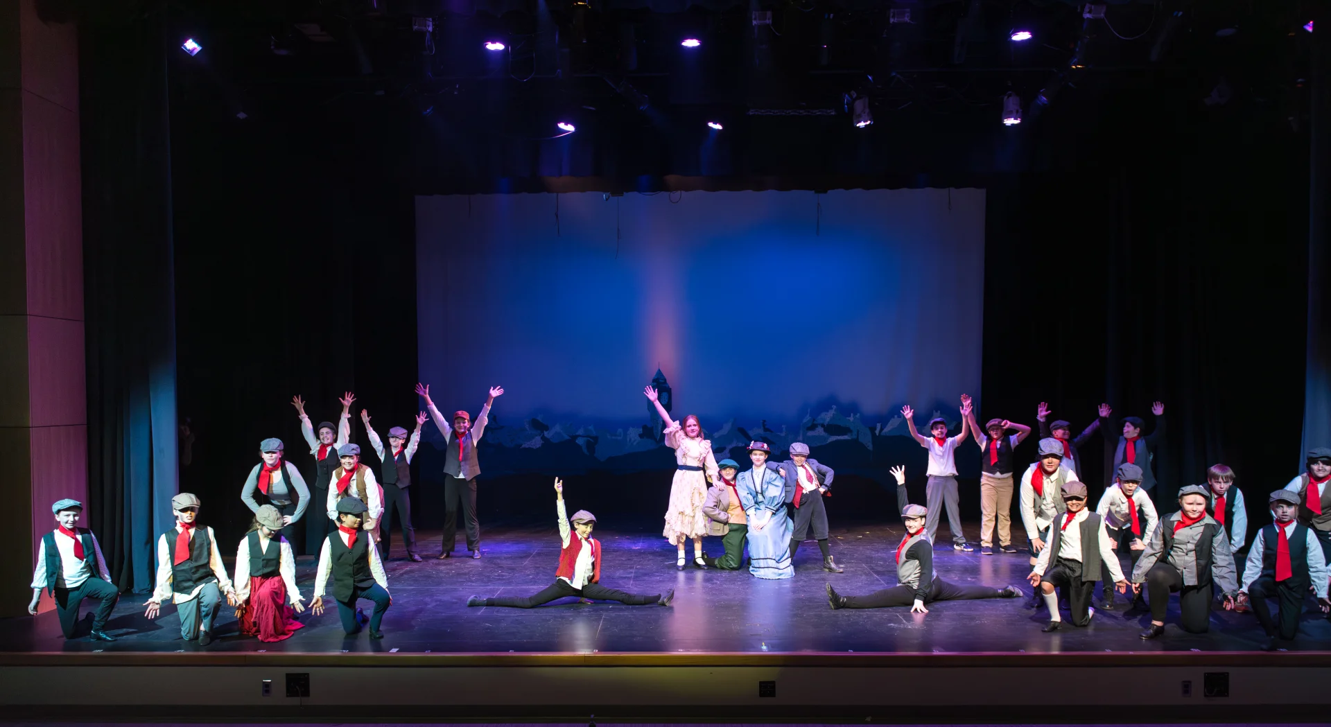Poppins Pics (20 Of 20) 3.webp